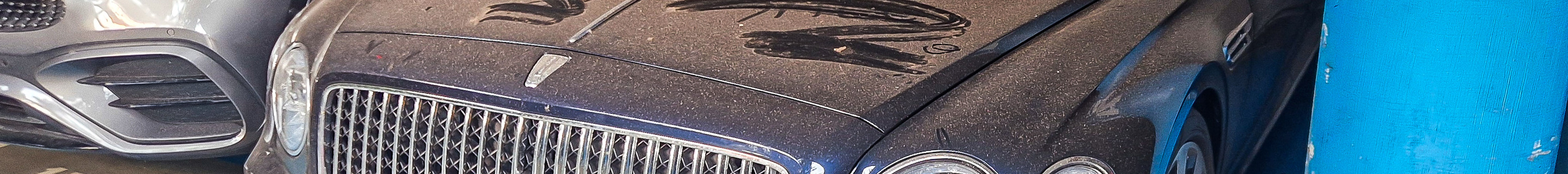 Bentley Flying Spur V8 Azure