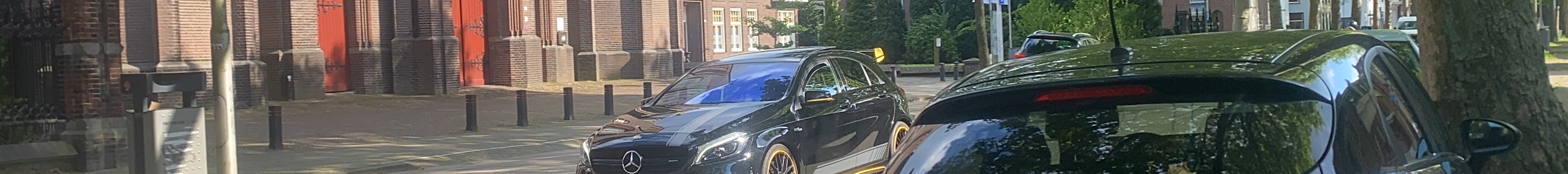 Mercedes-AMG A 45 W176 Yellow Night Edition