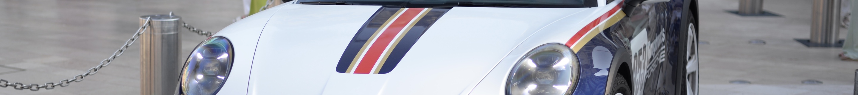 Porsche 992 Dakar