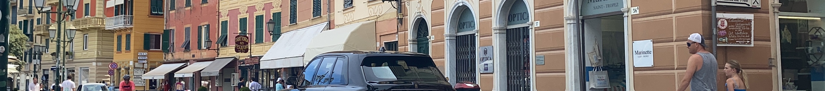 Rolls-Royce Cullinan Black Badge