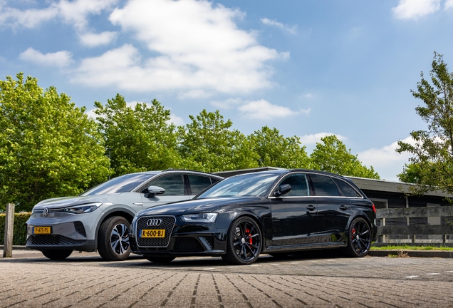 Audi RS4 Avant B8