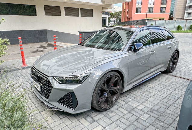 Audi RS6 Avant C8