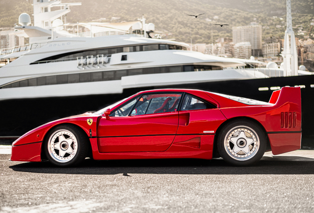Ferrari F40