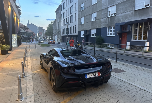 Ferrari F8 Spider