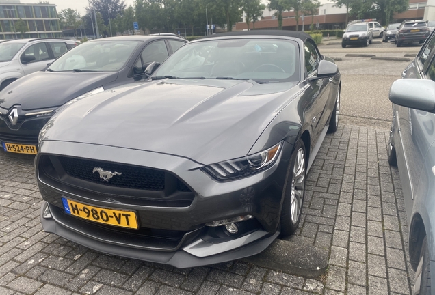 Ford Mustang GT Convertible 2015