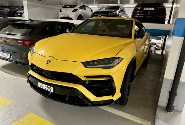 Lamborghini Urus