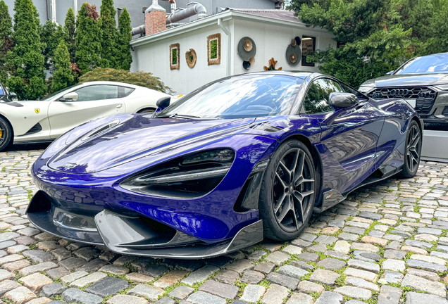 McLaren 765LT Spider