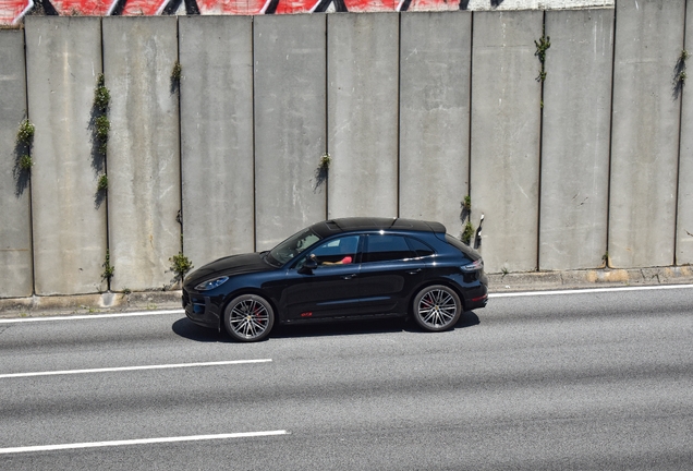 Porsche 95B Macan GTS MkII