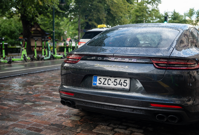 Porsche 971 Panamera Turbo S E-Hybrid MkI