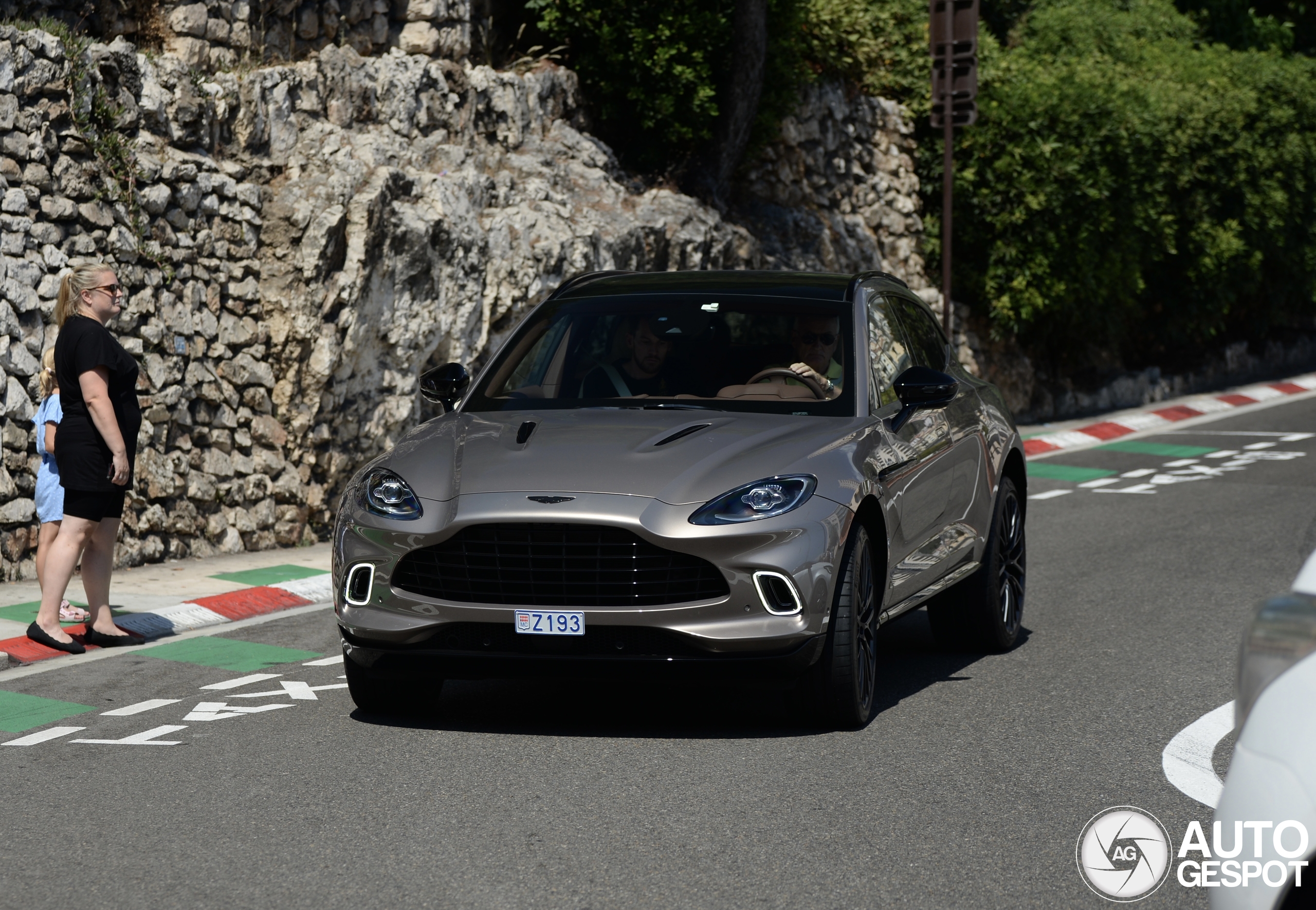 Aston Martin DBX