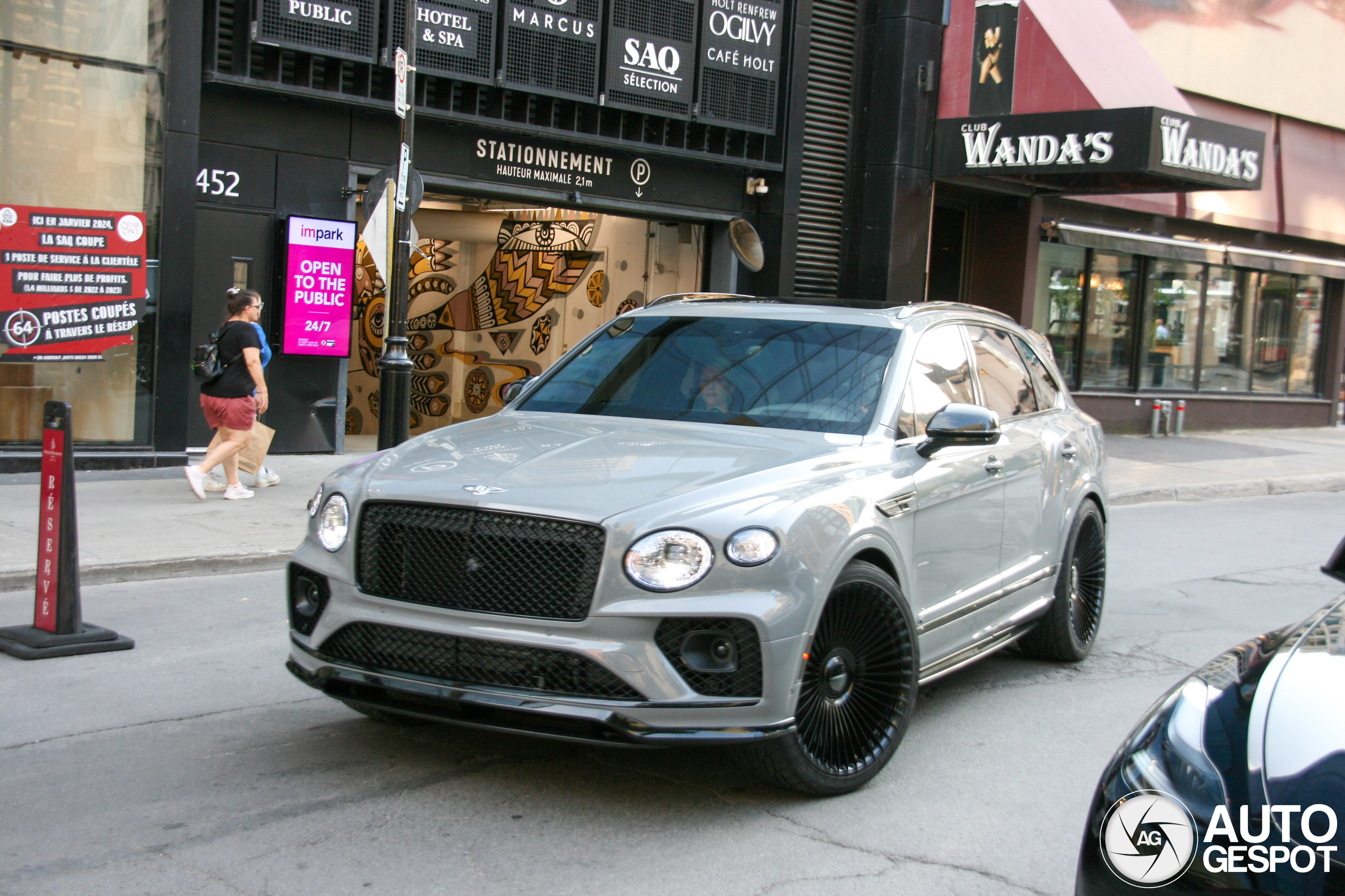 Bentley Bentayga V8 2021