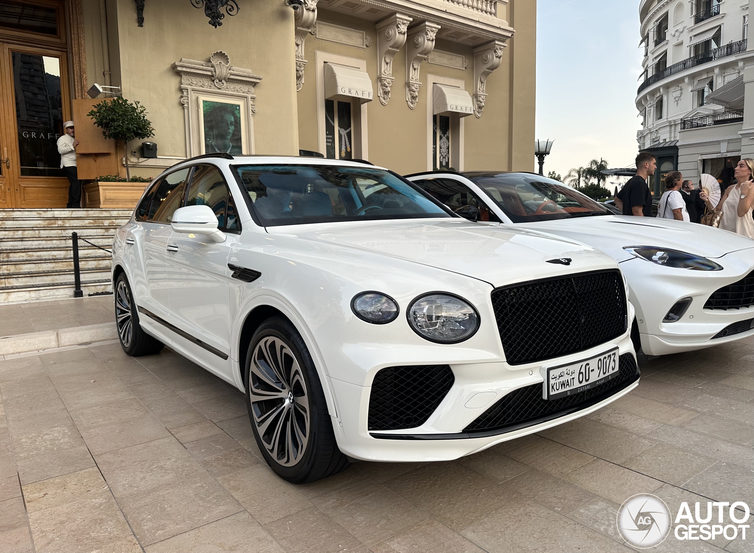 Bentley Bentayga V8 2021