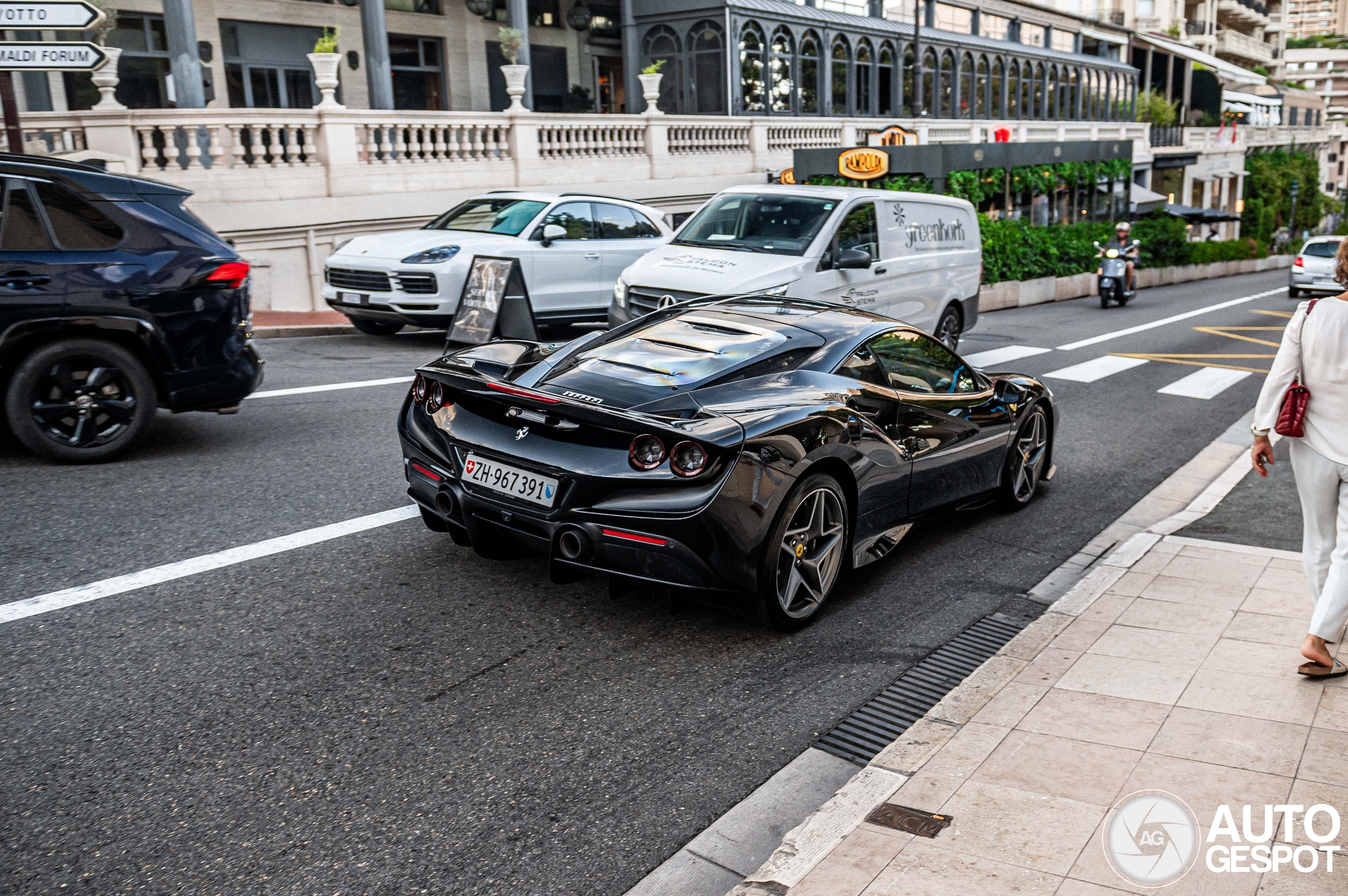 Ferrari F8 Tributo