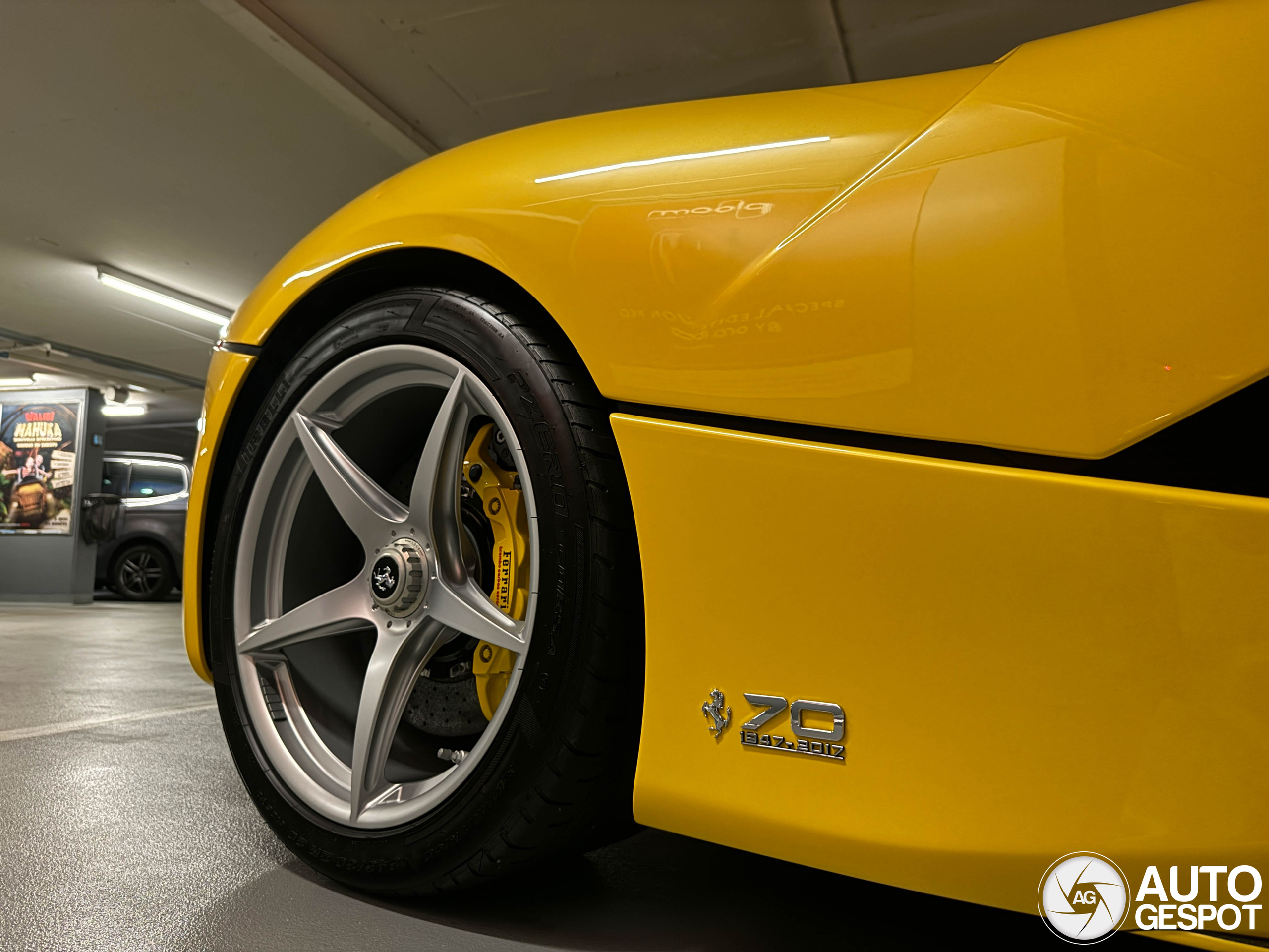 Yellow LaFerrari Aperta shines in Geneva