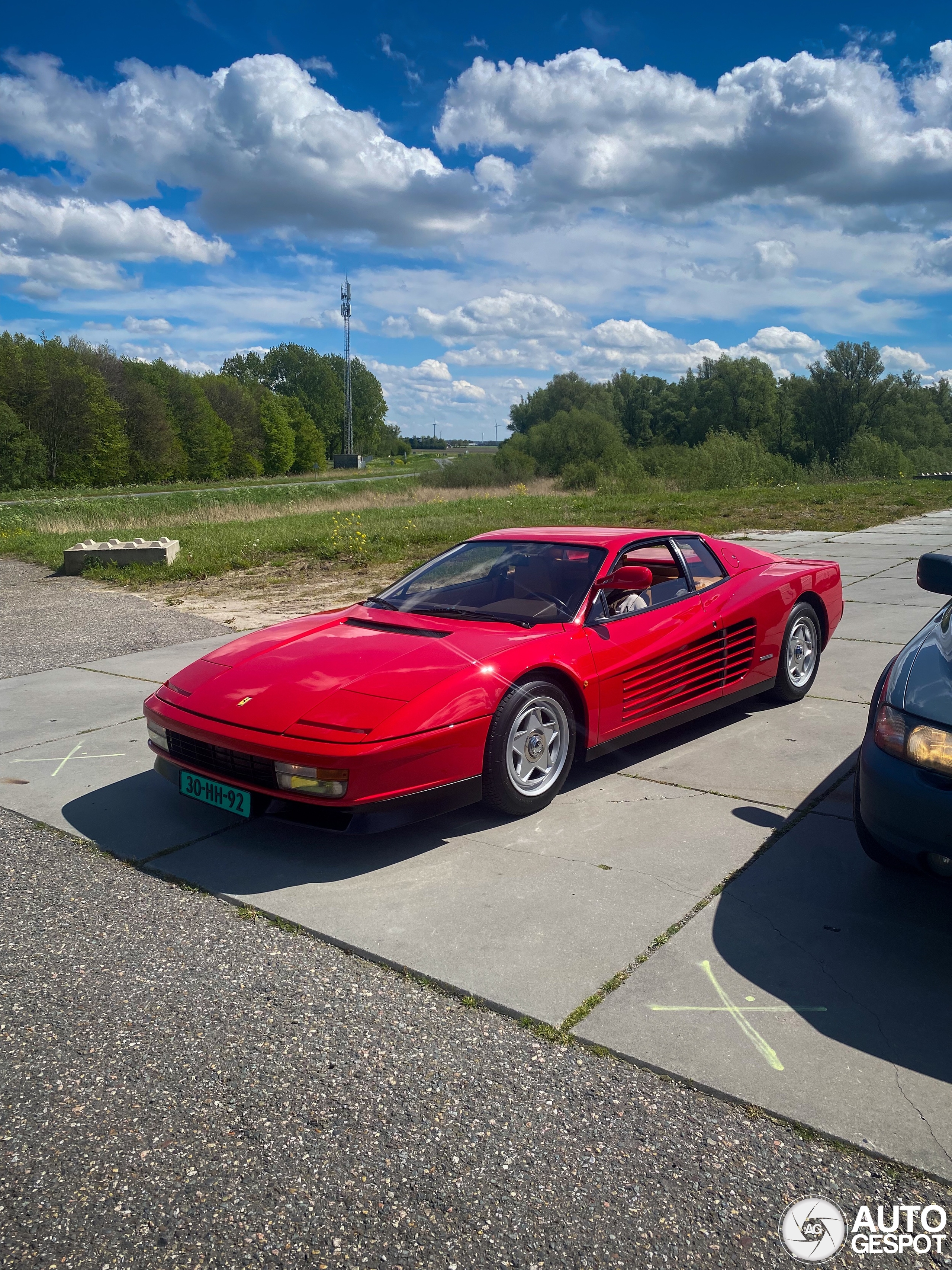 Ferrari Testarossa Monospecchio