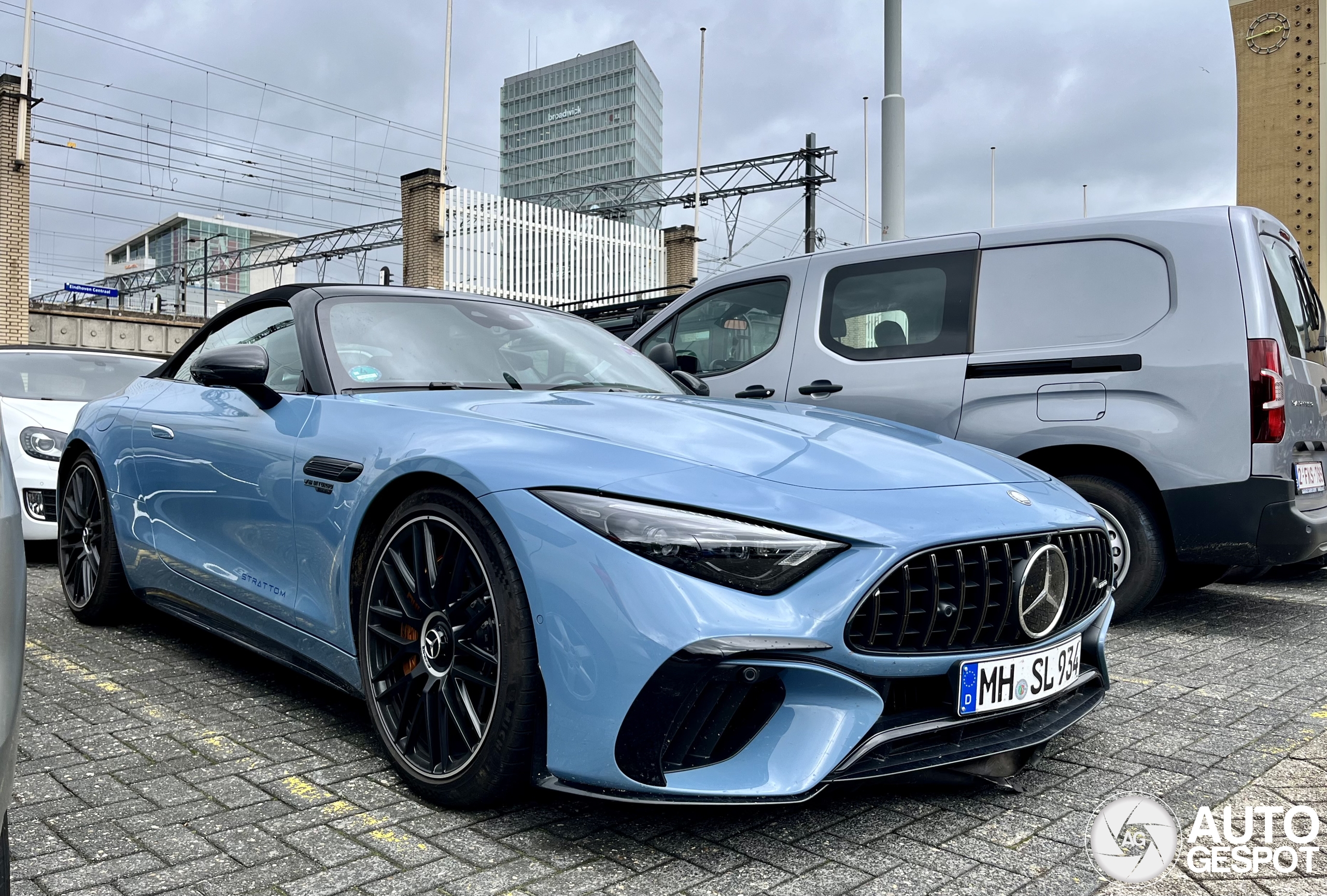 Mercedes-AMG SL 63 R232