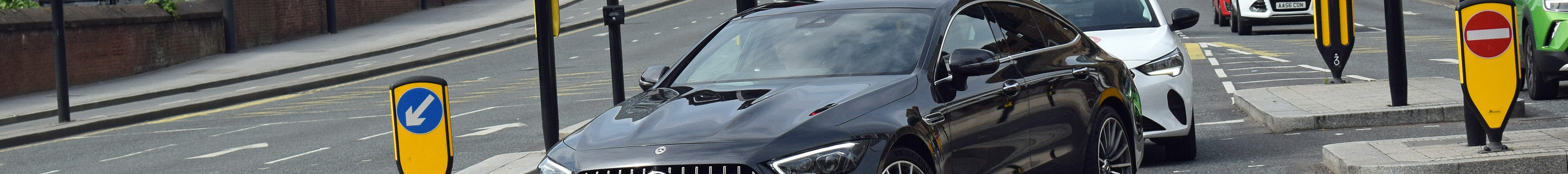 Mercedes-AMG GT 63 S X290