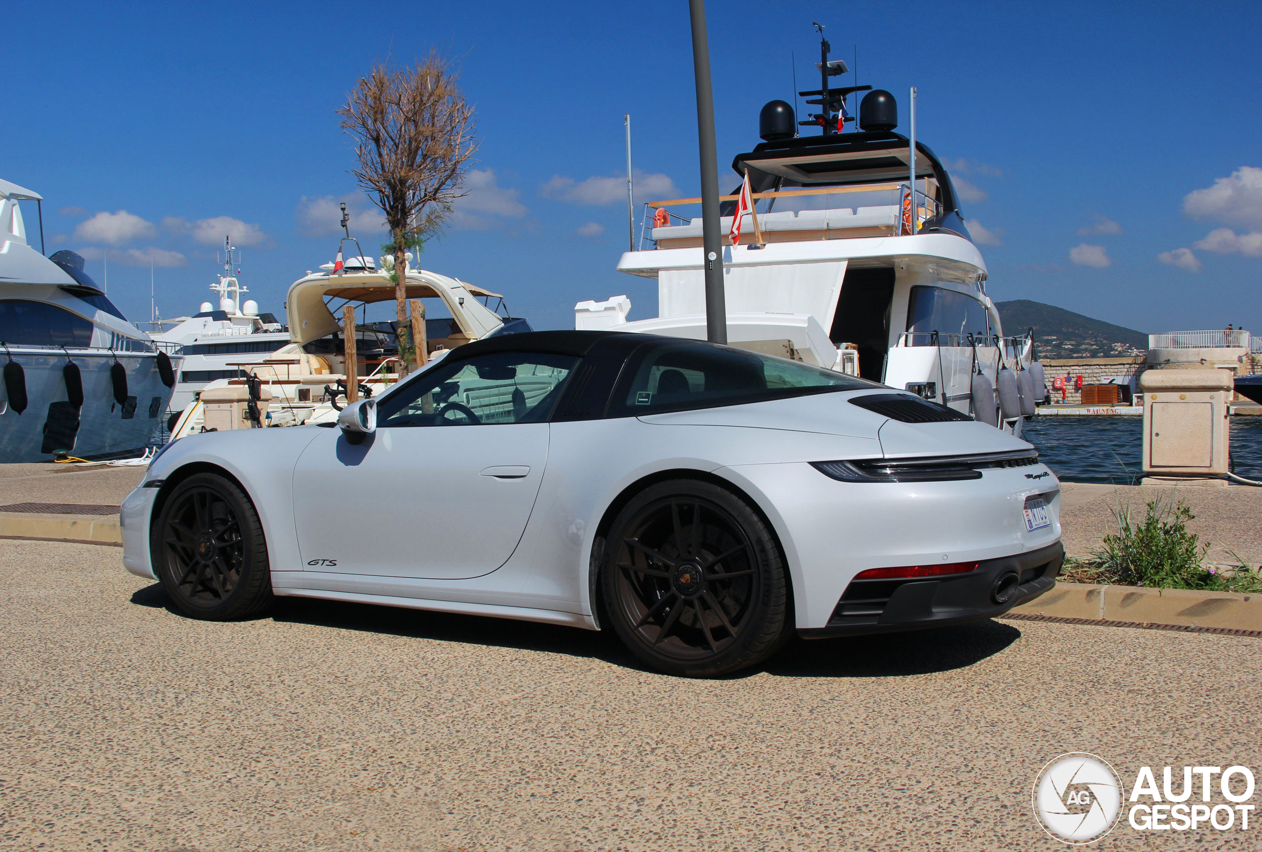 Porsche 992 Targa 4 GTS