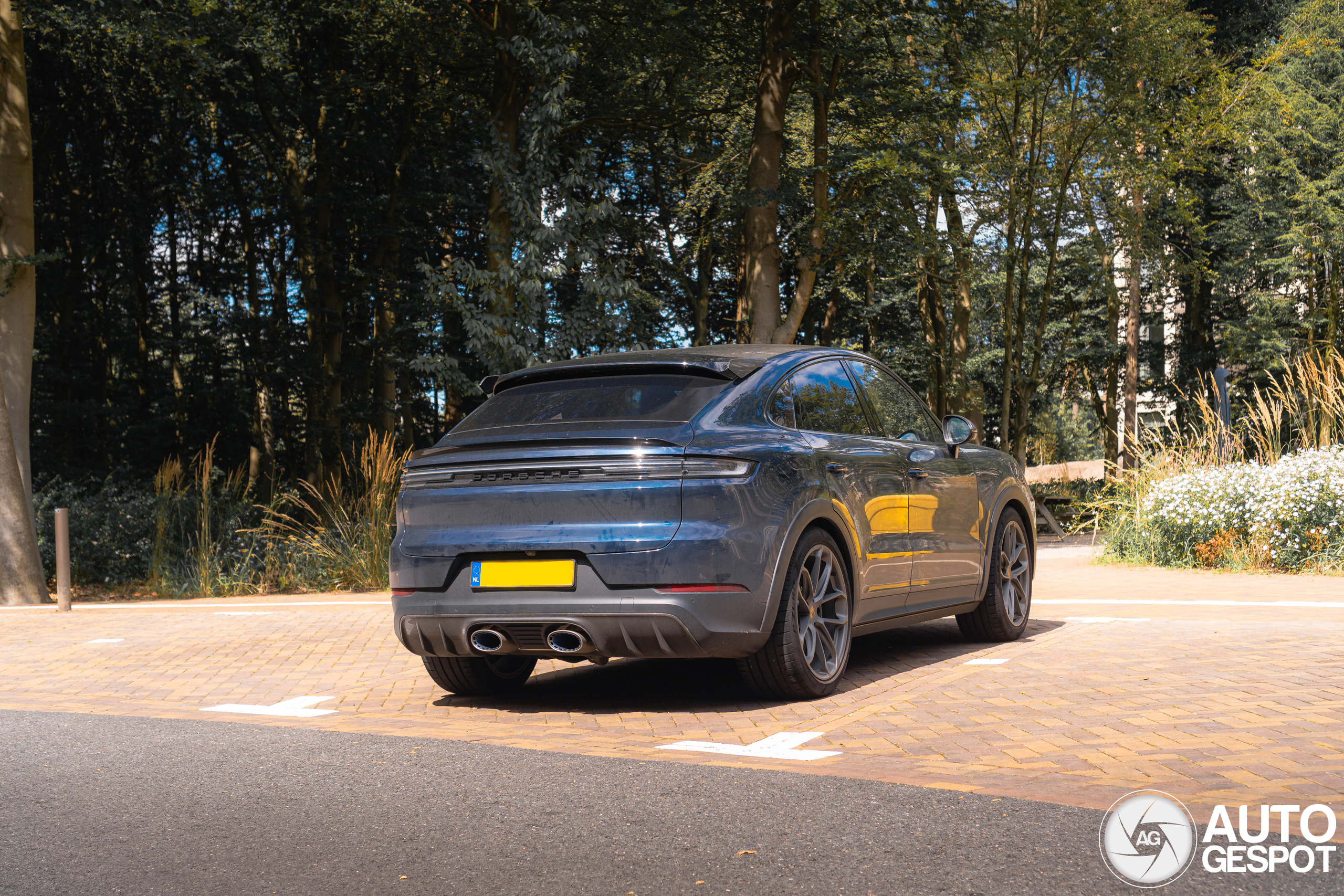 Porsche Cayenne Coupé Turbo E-Hybrid