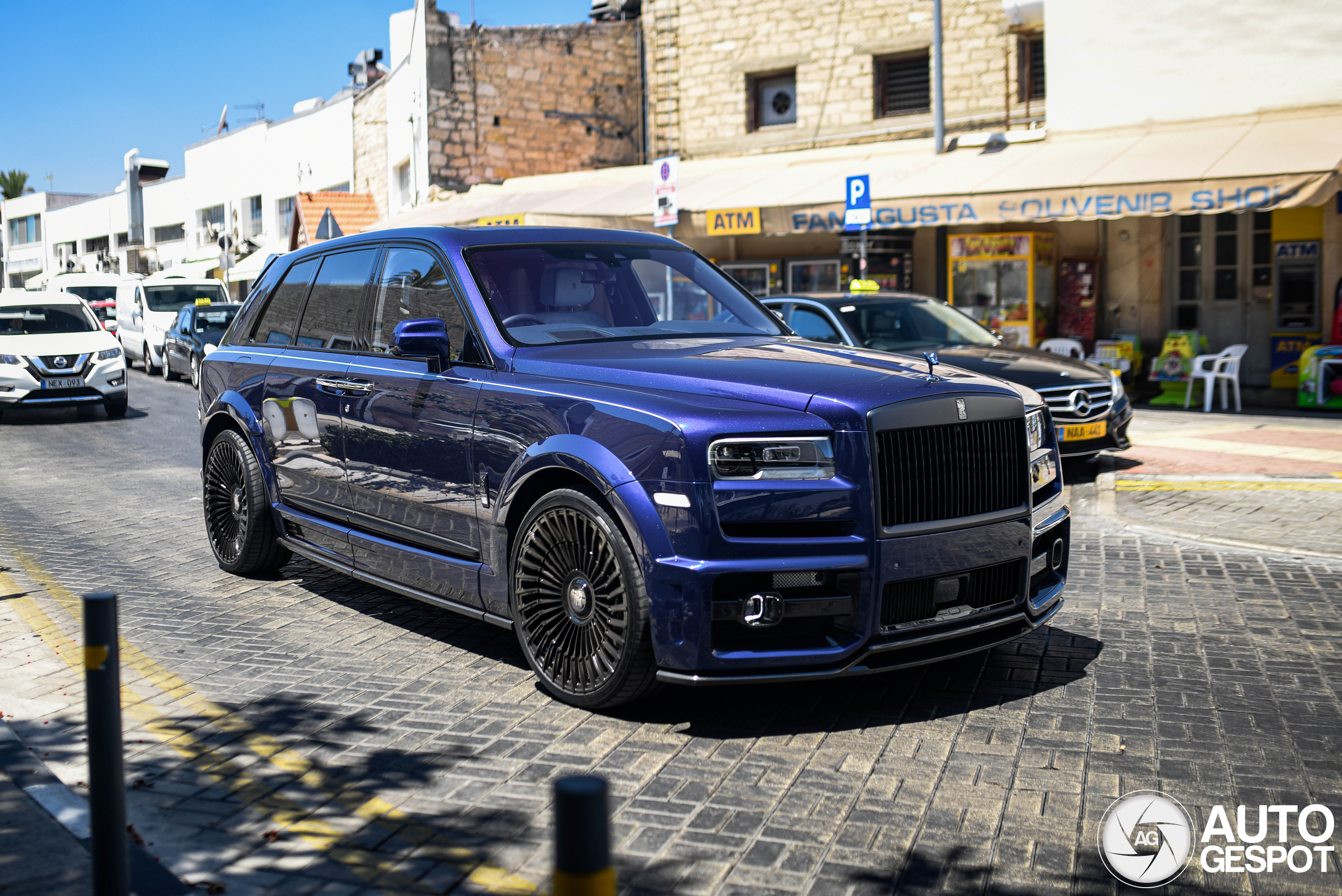 Rolls-Royce Cullinan Urban Automotive Widetrack