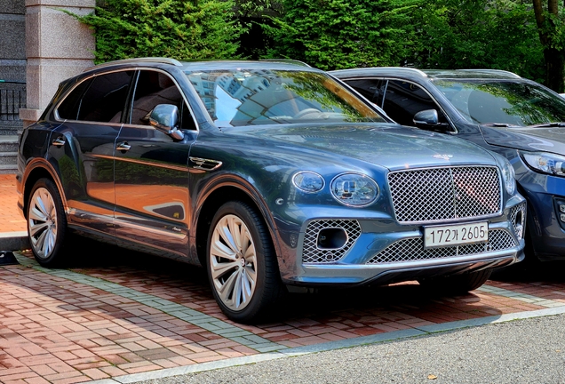 Bentley Bentayga Azure