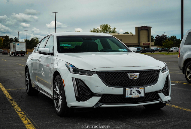 Cadillac CT5-V