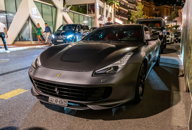 Ferrari GTC4Lusso T