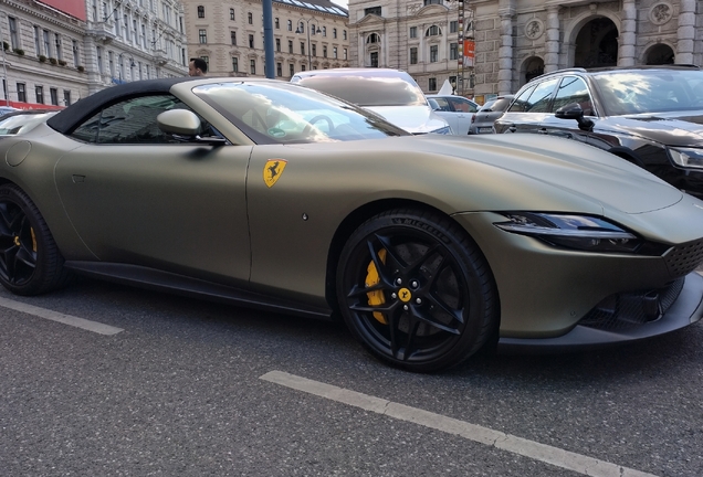 Ferrari Roma Spider