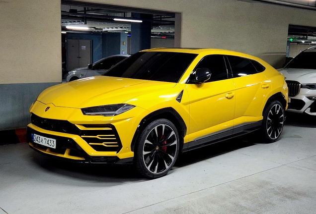 Lamborghini Urus