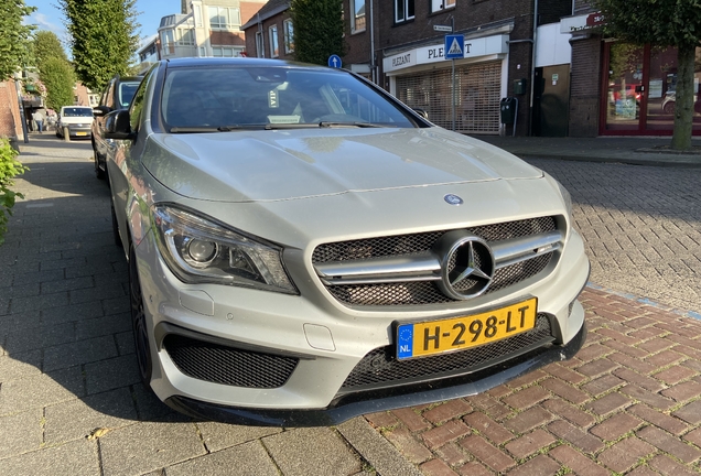 Mercedes-AMG CLA 45 C117