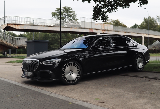 Mercedes-Maybach Brabus S 680 X223