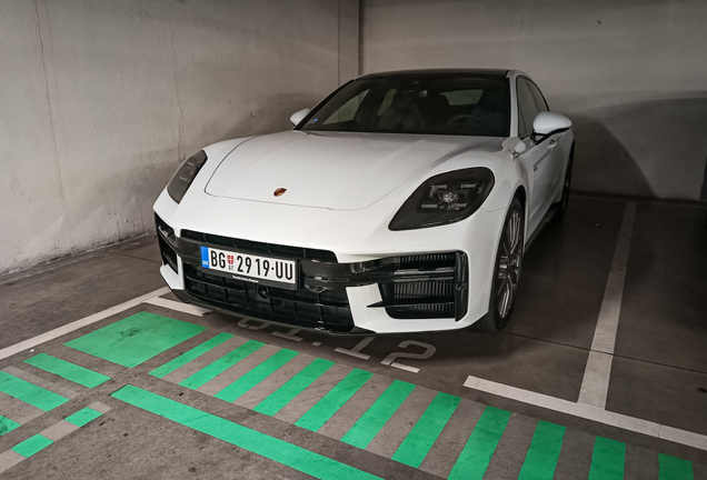 Porsche 972 Panamera Turbo E-Hybrid