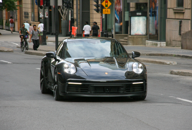 Porsche 992 Carrera 4S