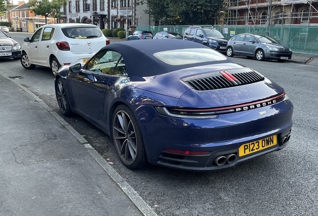 Porsche 992 Carrera 4S Cabriolet