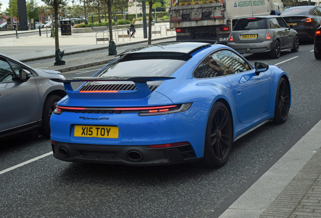 Porsche 992 Carrera GTS