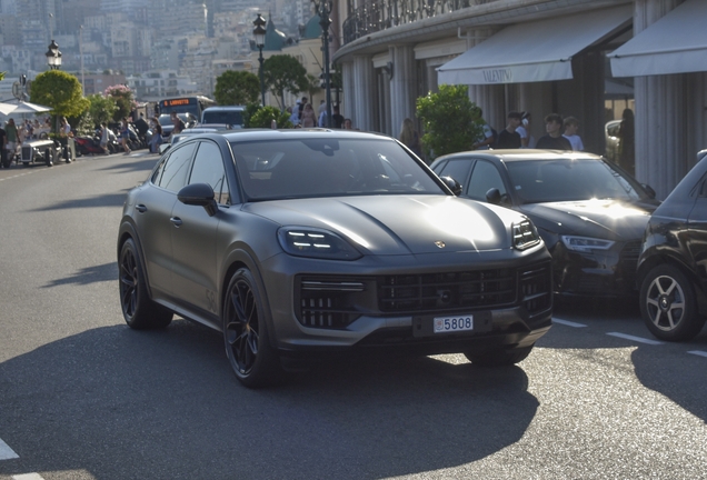 Porsche Cayenne Coupé Turbo E-Hybrid