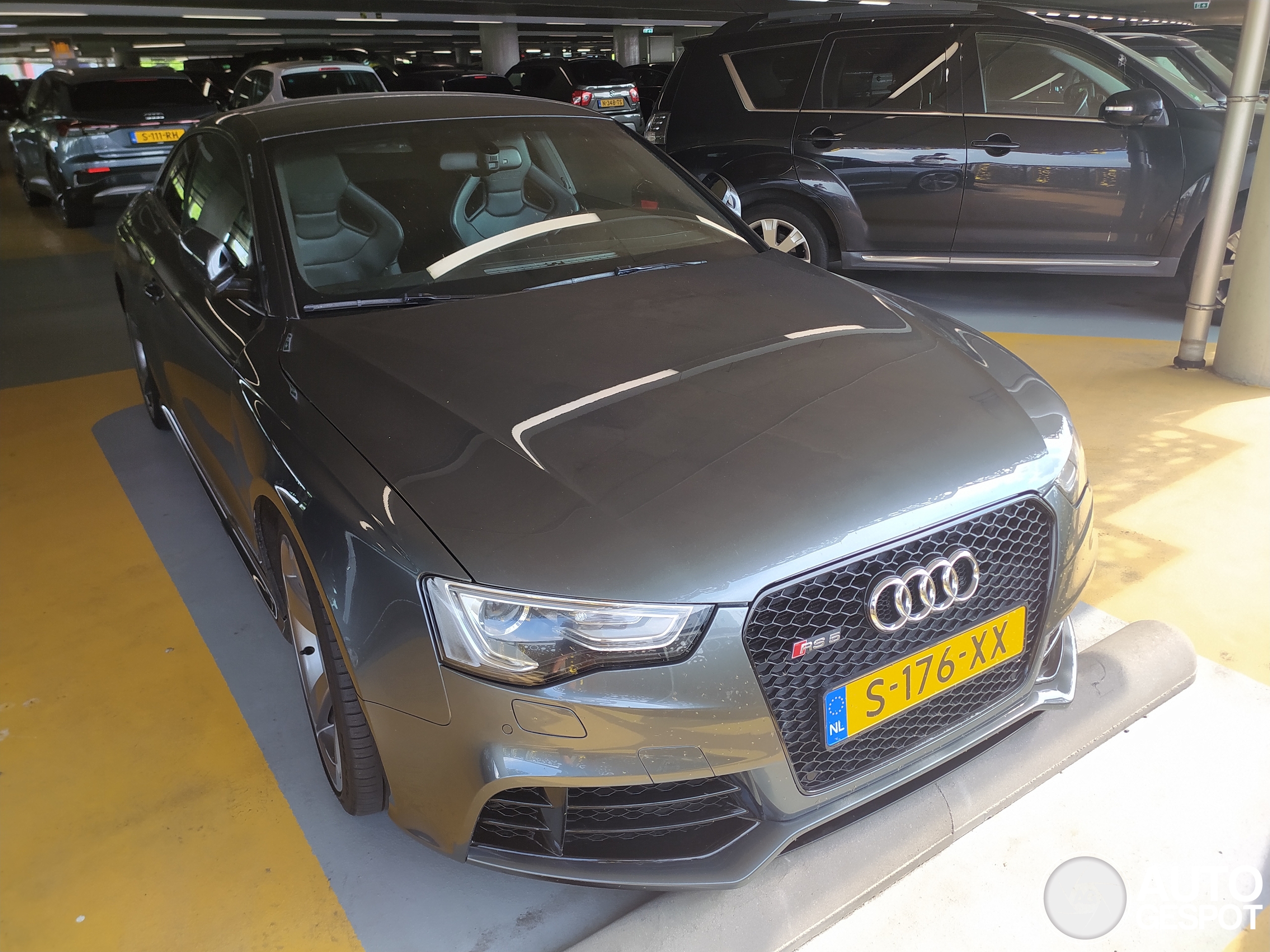 Audi RS5 B8 2012