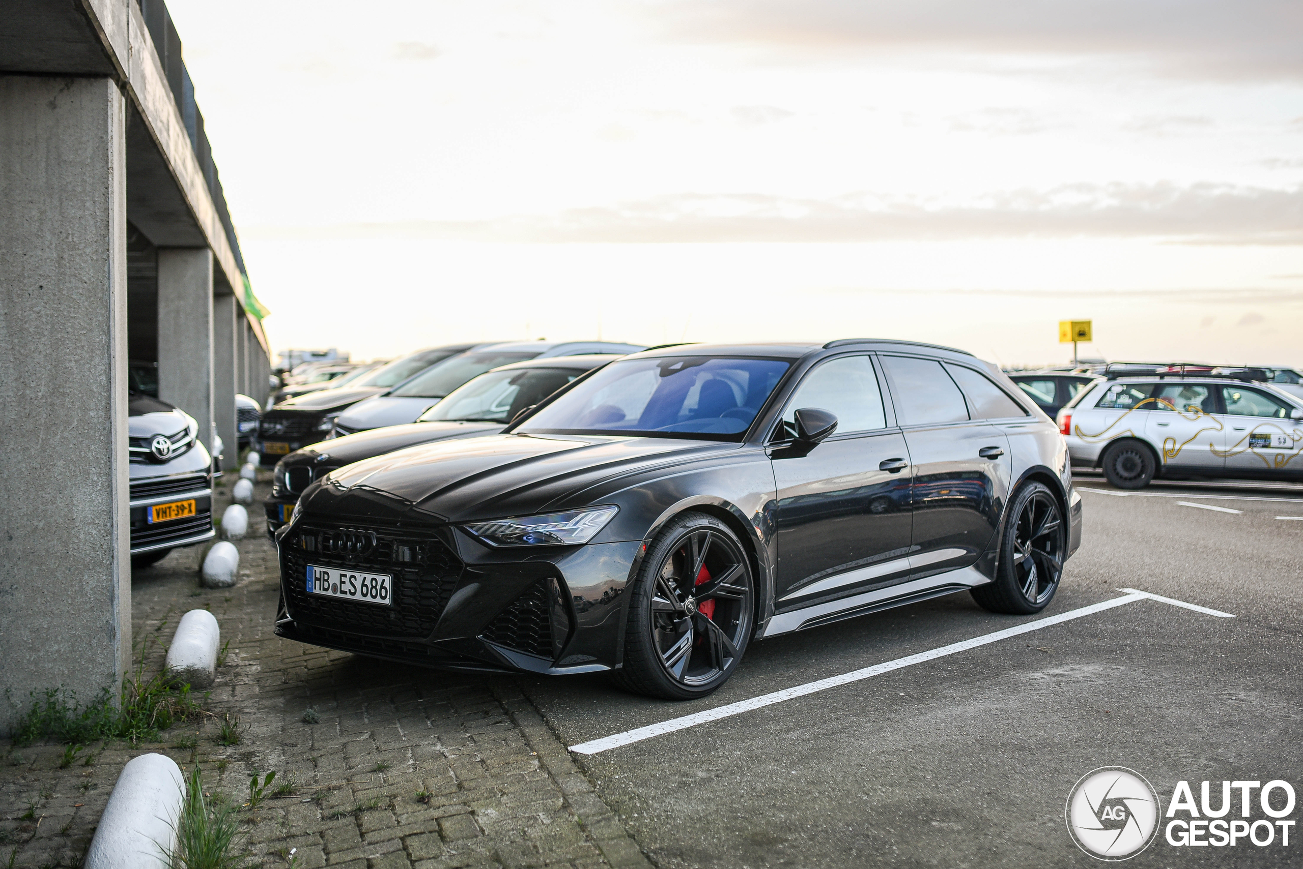 Audi RS6 Avant C8