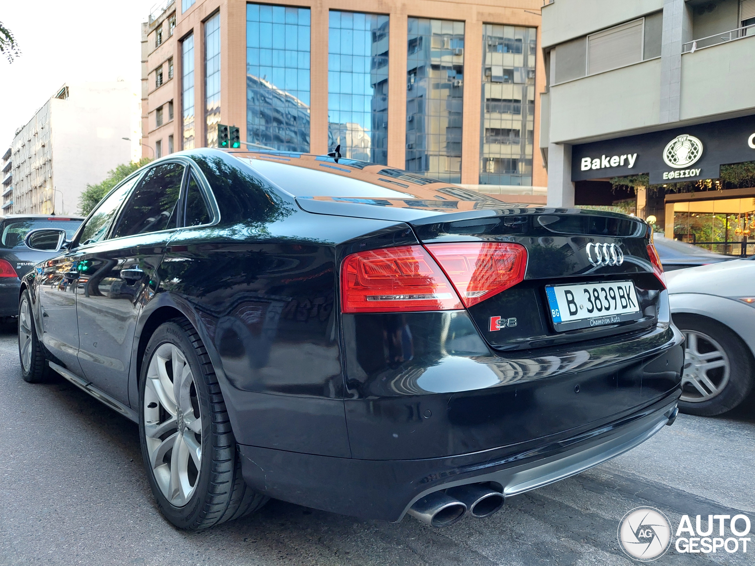 Audi S8 D4