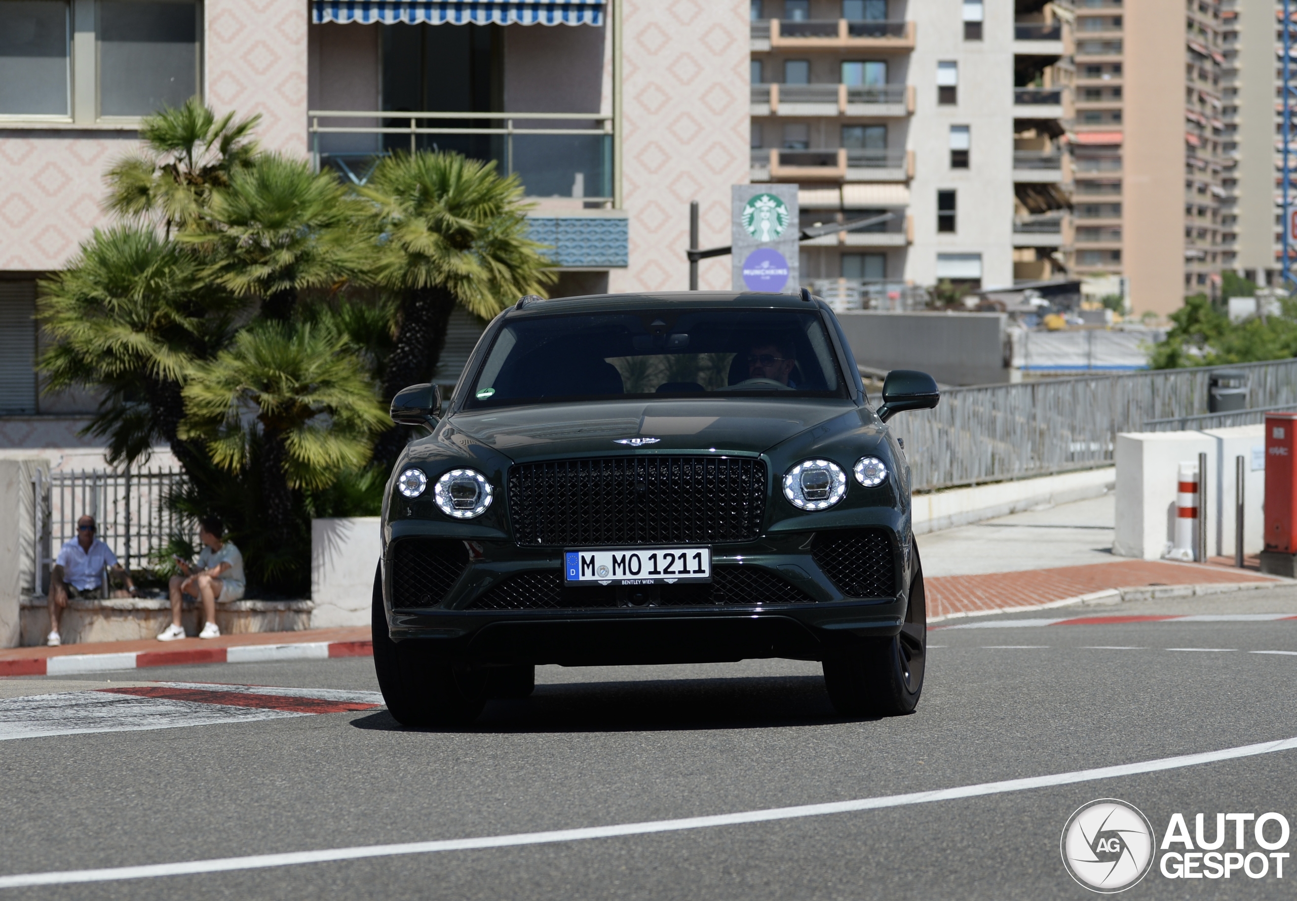 Bentley Bentayga Azure EWB