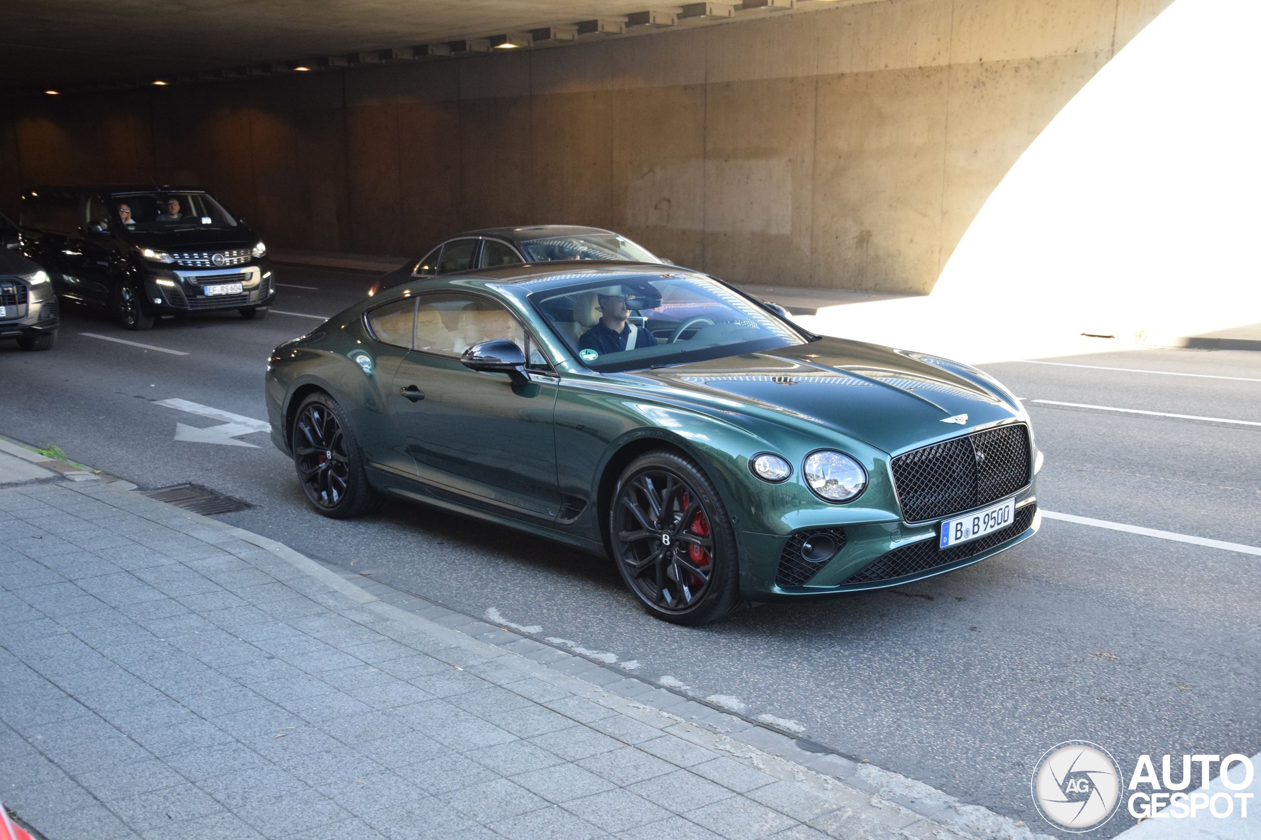 Bentley Continental GT V8 S 2023