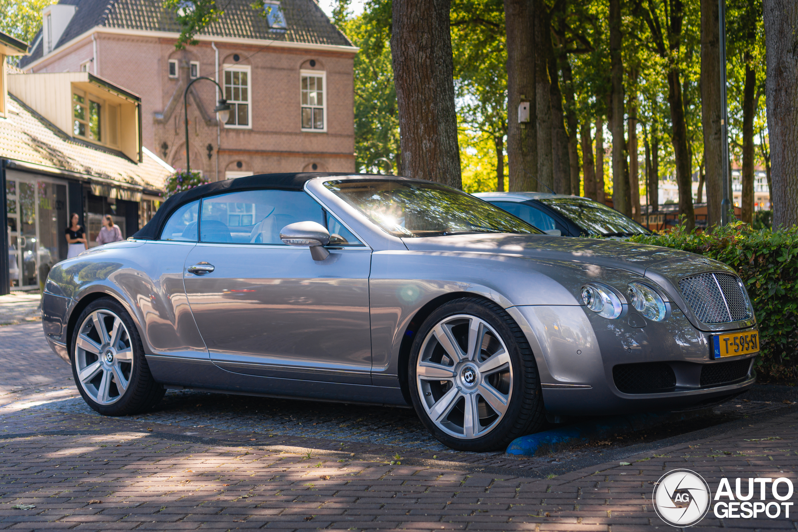 Bentley Continental GTC