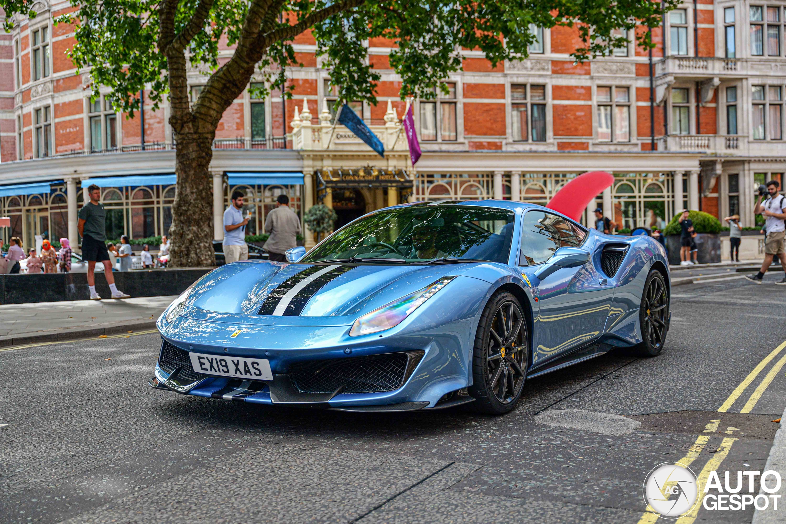 Ferrari 488 Pista