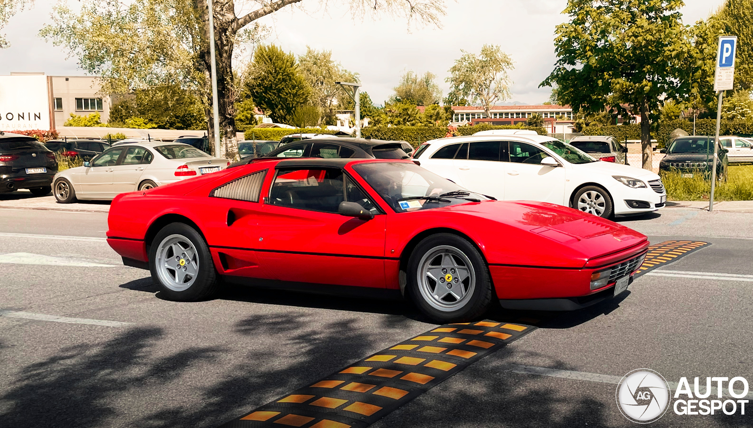 Ferrari GTS Turbo