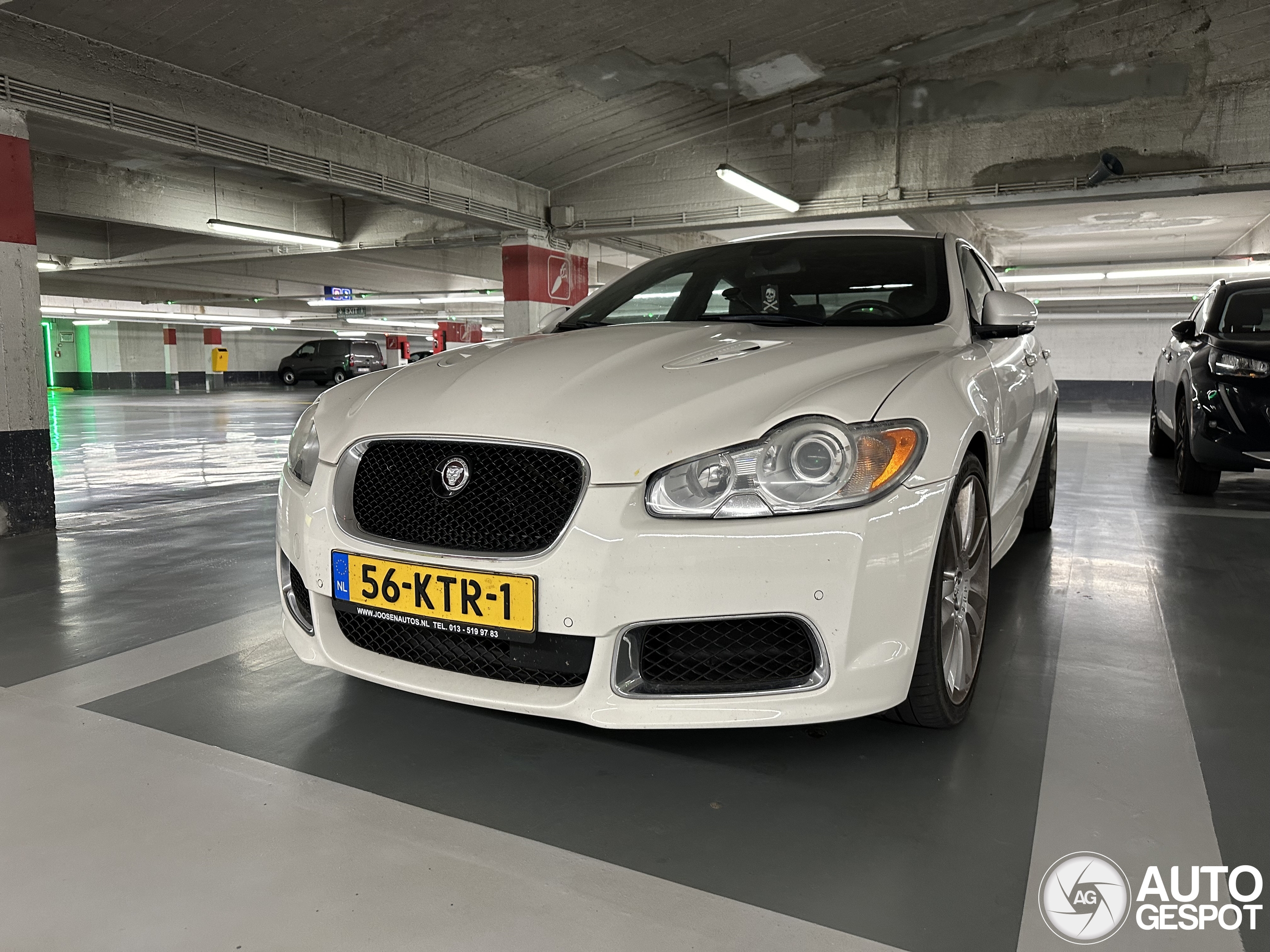 Jaguar XFR