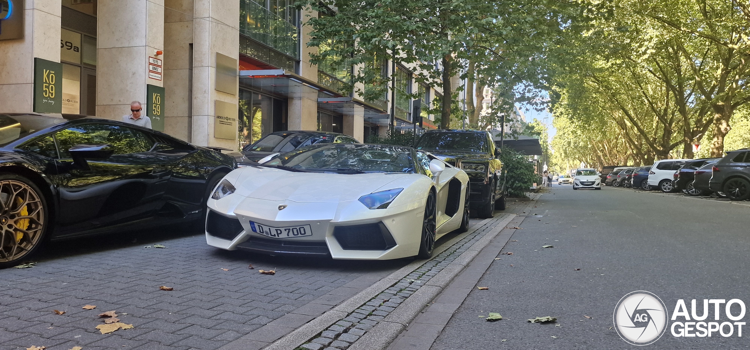 Lamborghini Aventador LP700-4 Roadster