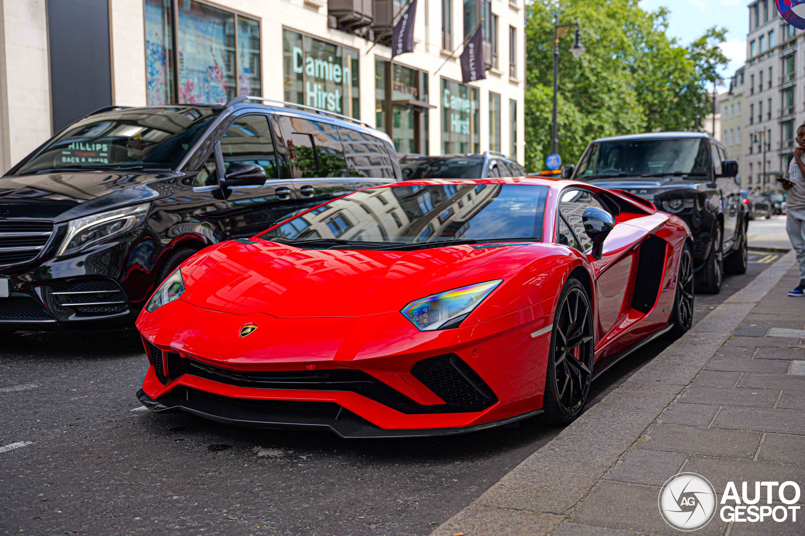 Lamborghini Aventador S LP740-4