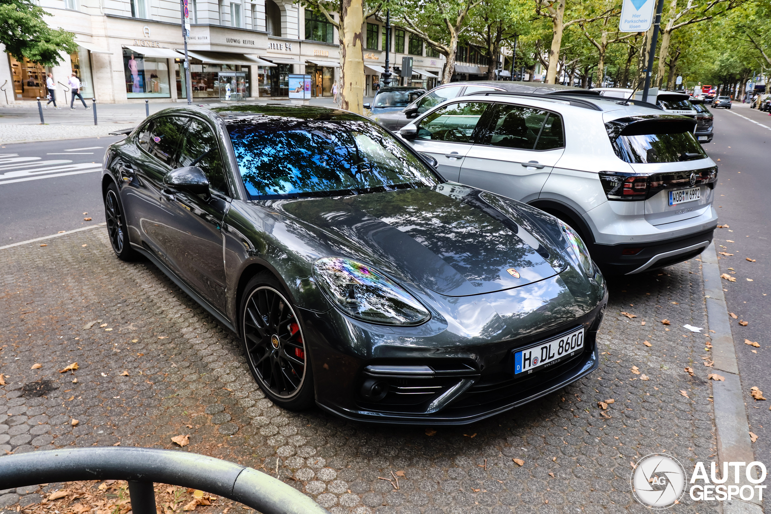 Porsche 971 Panamera Turbo Executive