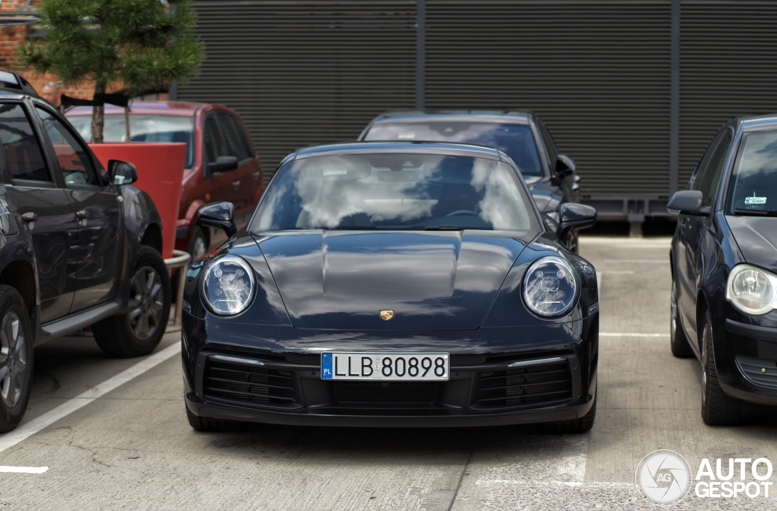 Porsche 992 Carrera 4S