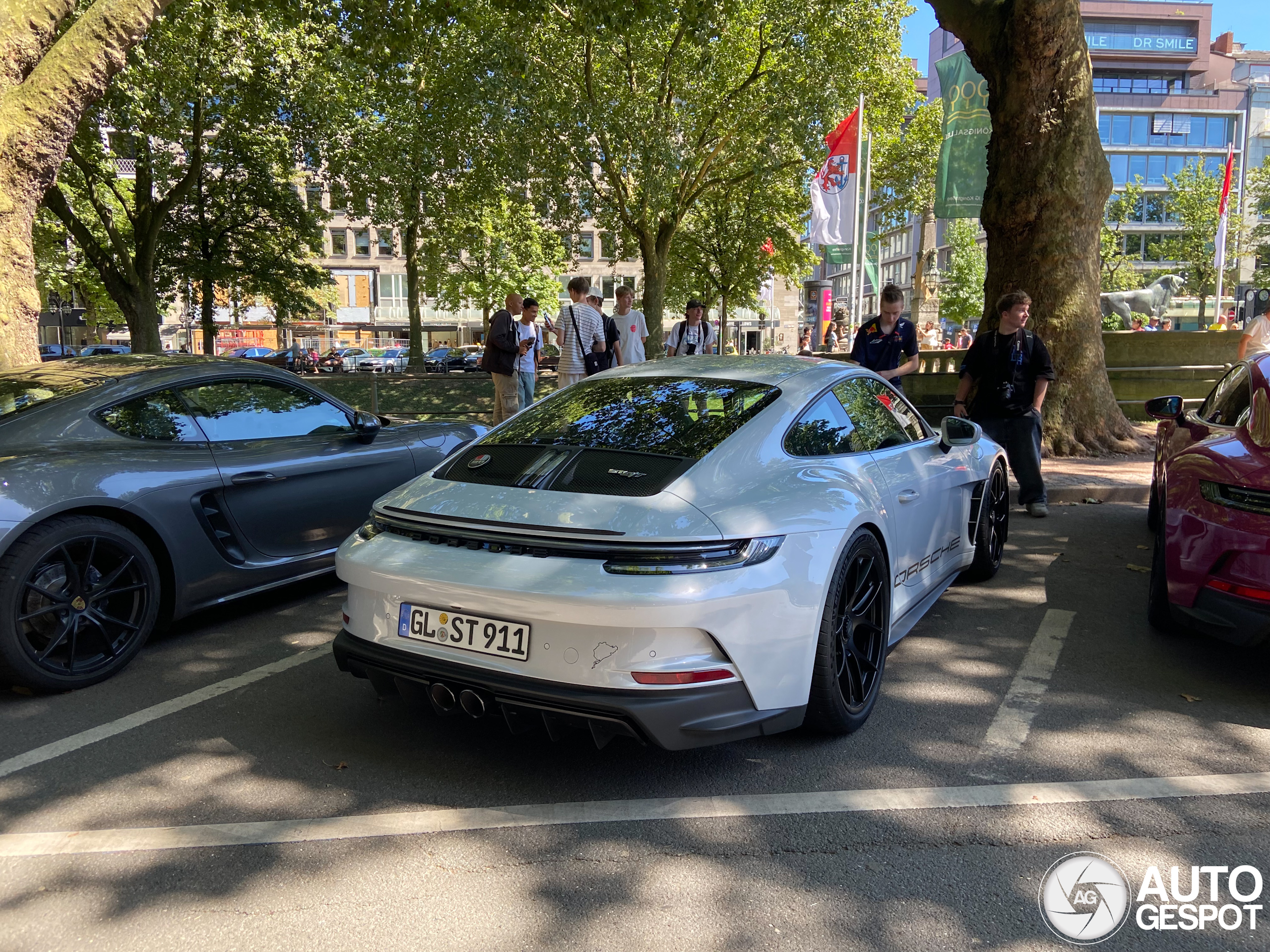 Porsche 992 S/T